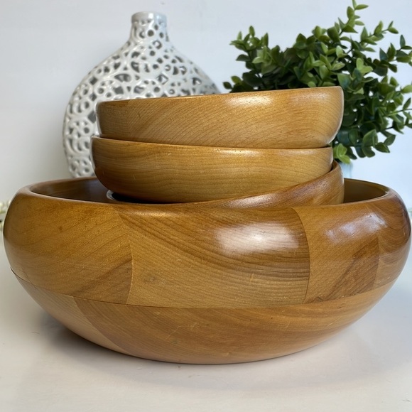 Wooden Salad Set Large Bowl with 4 Smaller Bowl Light Natural Colour - Picture 5 of 14